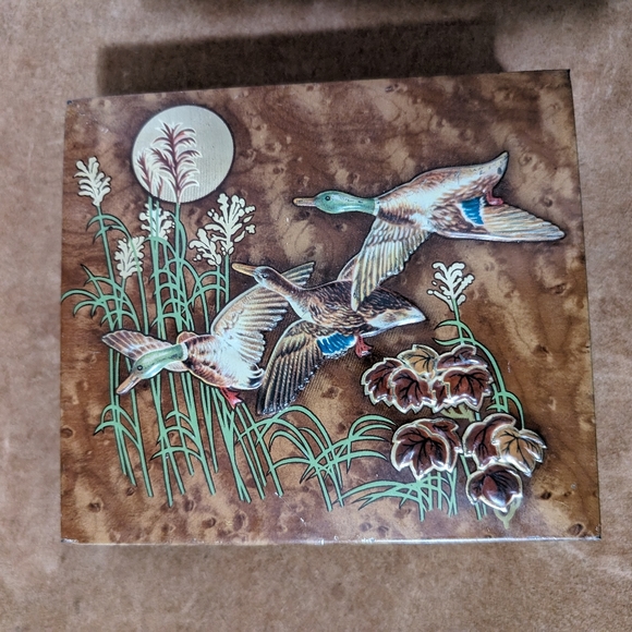 Vintage Other - Vintage duck tin box